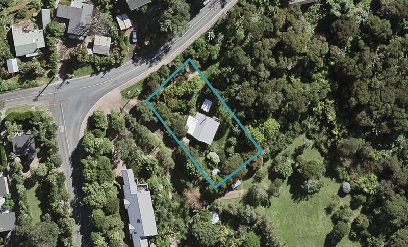 114 Hill Road, Palm Beach, Waiheke Island - Carousel 1