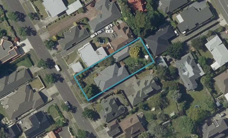 11 Phoenix Avenue, Hokowhitu, Palmerston North - Carousel 1