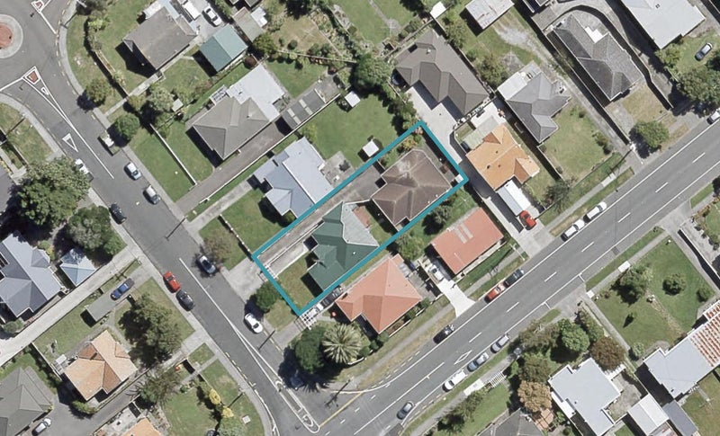 2/27 Guthrie Street, Waterloo, Lower Hutt - Carousel 1