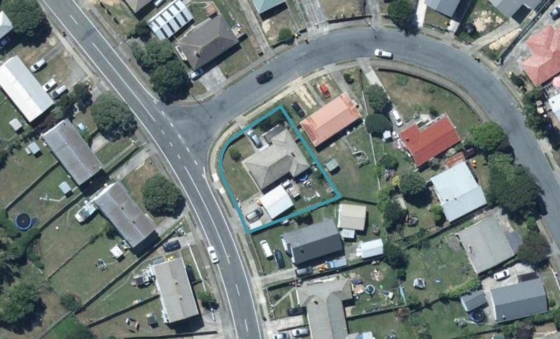 78 Corinna Street, Waitangirua, Porirua - Carousel 1