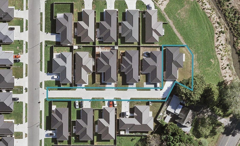 11 Rohea Place, Opaheke, Papakura - Carousel 1