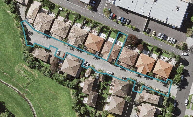 106 Huntington Drive, Huntington Park, Auckland - Carousel 1