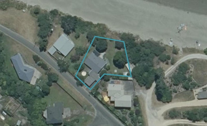 216 Patons Rock Road, Patons Rock - Carousel 1