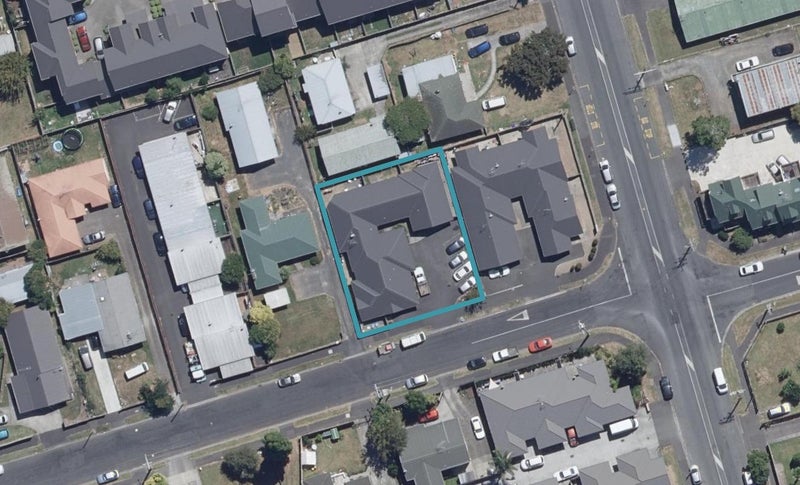 4A Ford Street, Hamilton East, Hamilton - Carousel 1