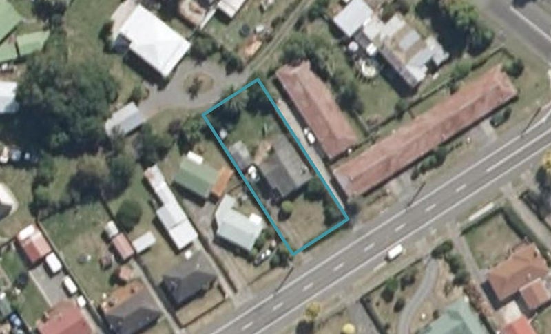 138 High Street, Bulls - Carousel 1