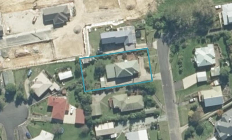 20 Cullen Street, Paeroa, Paeroa - Carousel 1