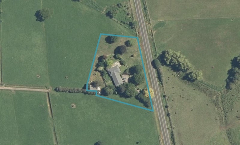 7447 State Highway 26, Komata, Paeroa - Carousel 1