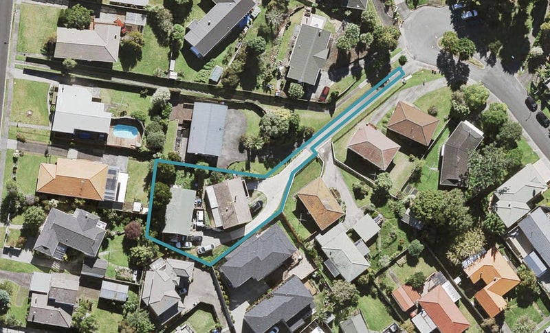 1/10 Flavia Place, Lynfield, Auckland - Carousel 1