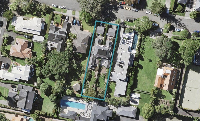 2/9 O'neills Avenue, Takapuna, Auckland - Carousel 1