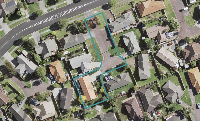 105 Riverton Drive, Randwick Park, Auckland - Carousel 1