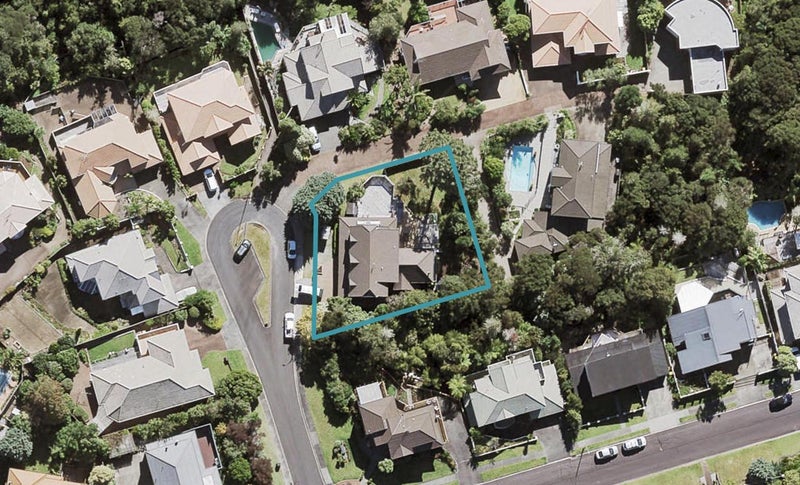 4 David Beattie Place, Chatswood, Auckland - Carousel 1
