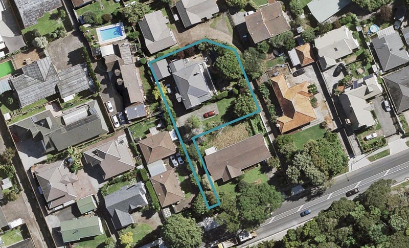 21 Beach Road, Pahurehure, Papakura - Carousel 1