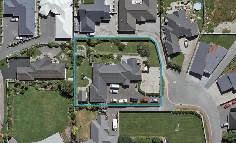 11 Bracken Gable, Rosedale, Invercargill - Carousel 1