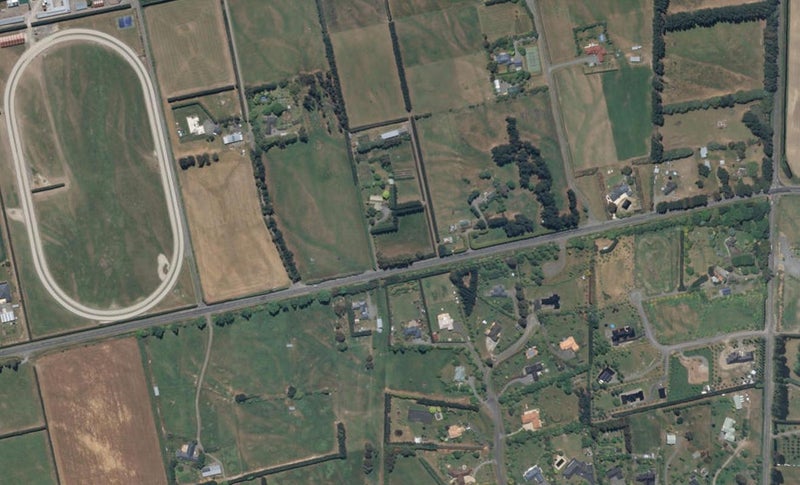 1596 West Coast Road, Christchurch - Carousel 1
