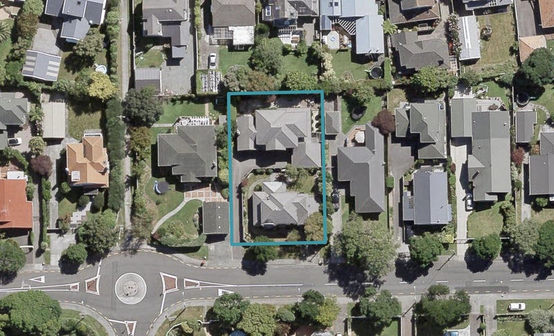 2/45 Puriri Street, Woburn, Lower Hutt - Carousel 1