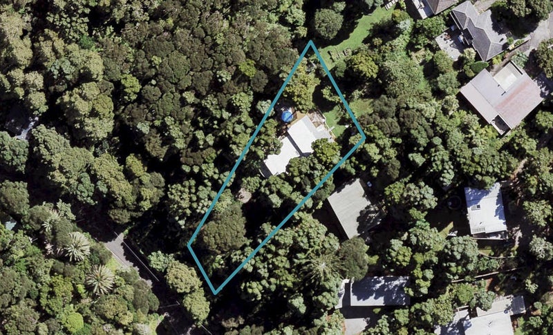 800 South Titirangi Road, Titirangi, Auckland - Carousel 1