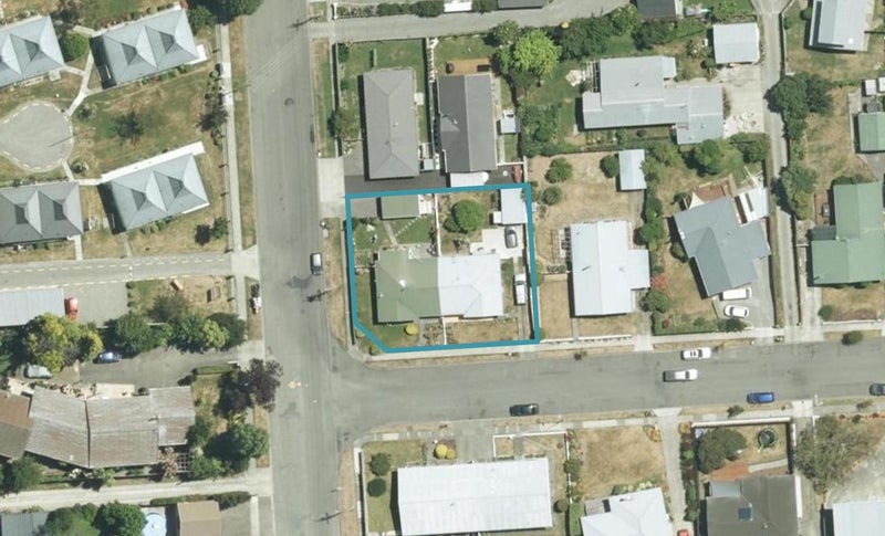 2/1 Newbourne Crescent, Redwoodtown, Blenheim - Carousel 1