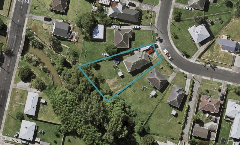 9 Clarkson Crescent, Otara, Auckland - Carousel 1