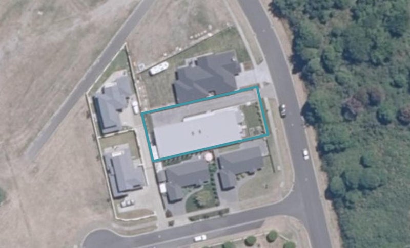 9 Tremaine Avenue, Two Mile Bay, Taupo - Carousel 1