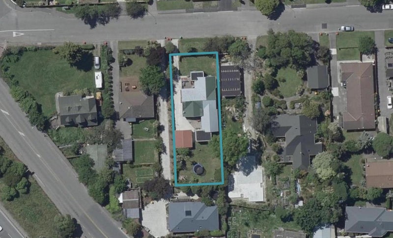 9 Laing Crescent, Heathcote Valley, Christchurch - Carousel 1