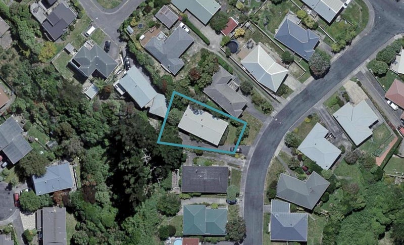 14 Rossport Street, Johnsonville, Wellington - Carousel 1