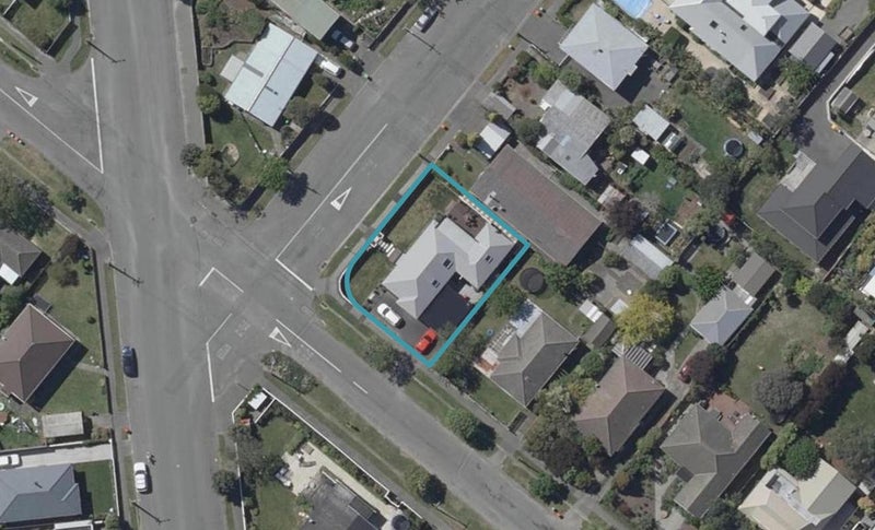 11 Thorpe Street, Sumner, Christchurch - Carousel 1
