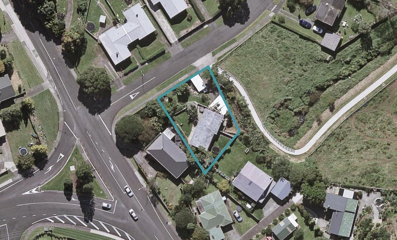 4 Botany Place, Blagdon, New Plymouth - Carousel 1