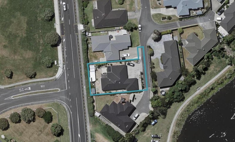10 Soldiers Way, Paraparaumu - Carousel 1