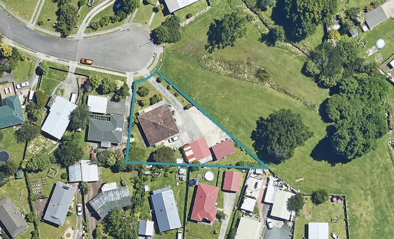 15 Turquoise Place, Pukehangi, Rotorua - Carousel 1
