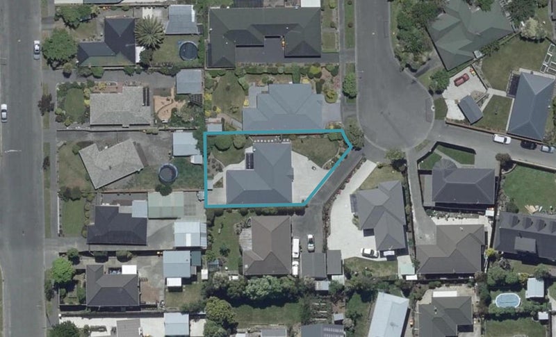 42 Beauford Place, Parklands, Christchurch - Carousel 1