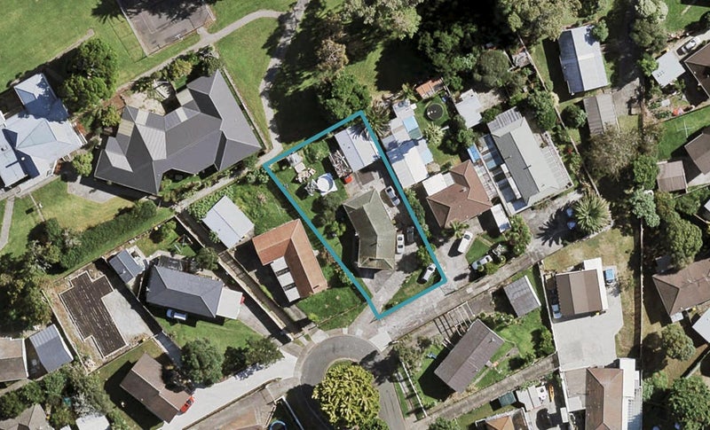 20 Ngatira Place, Clendon Park, Auckland - Carousel 1
