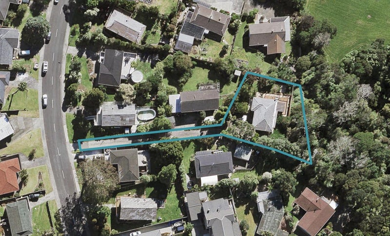 31 Cantina Avenue, Bayview, Auckland - Carousel 1