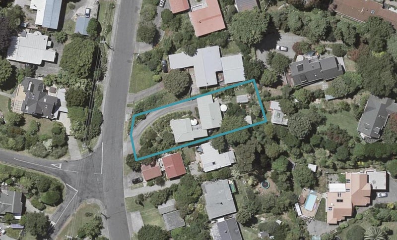 41 Tennis Court Road, Raumati South, Paraparaumu - Carousel 1