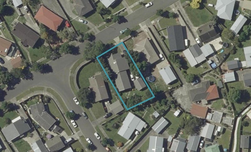 14 Lyndale Place, Kelvin Grove, Palmerston North - Carousel 1