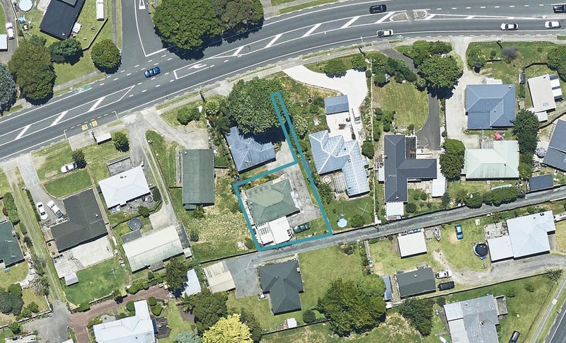 74B Welcome Bay Road, Welcome Bay, Tauranga - Carousel 1