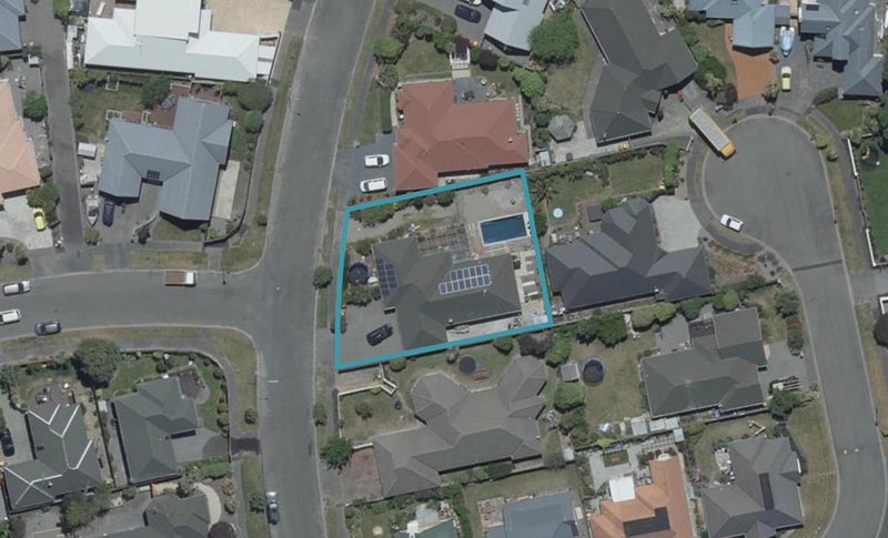 38 Orlando Crescent, Waimairi Beach, Christchurch - Carousel 1