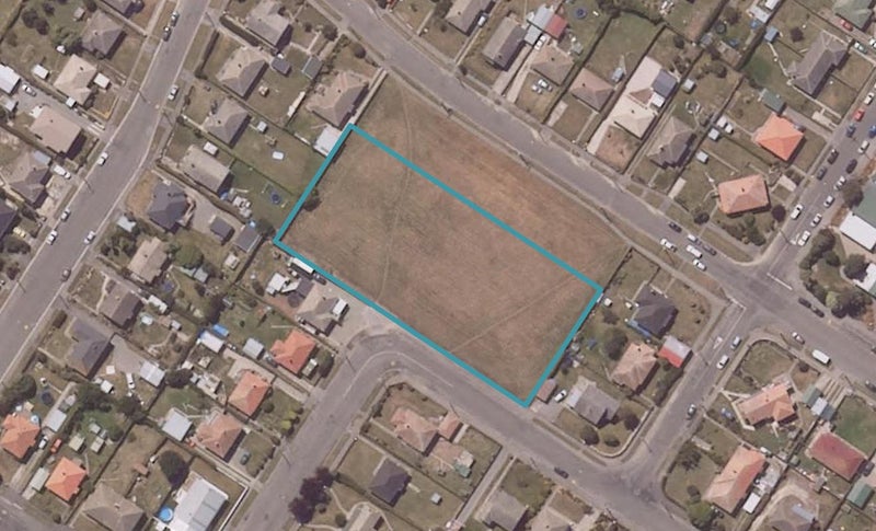 18 Farnham Street, Oamaru North, Oamaru - Carousel 1