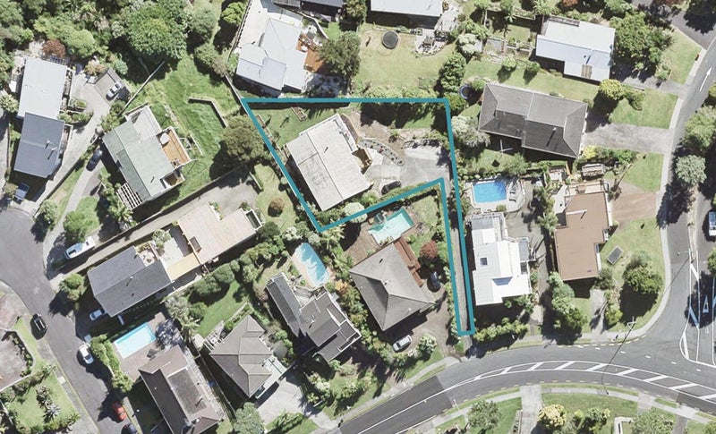 231 Glamorgan Drive, Torbay, Auckland - Carousel 1