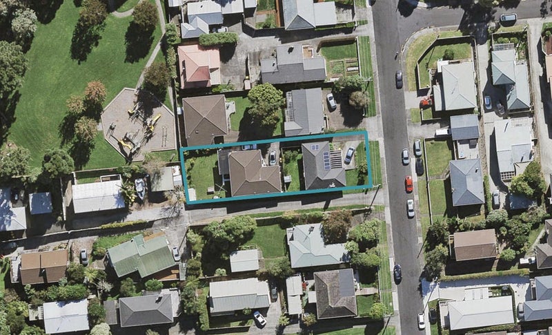 2/22 Elliott Avenue, Bayview, Auckland - Carousel 1