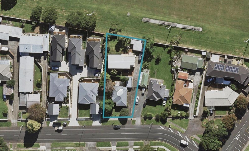 20B Wilmay Avenue, Papatoetoe, Auckland - Carousel 1