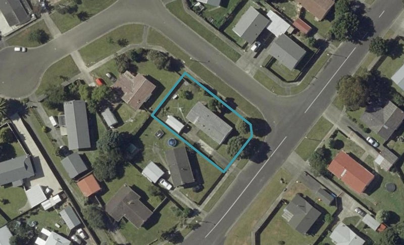 42 Clarke Avenue, Highbury, Palmerston North - Carousel 1