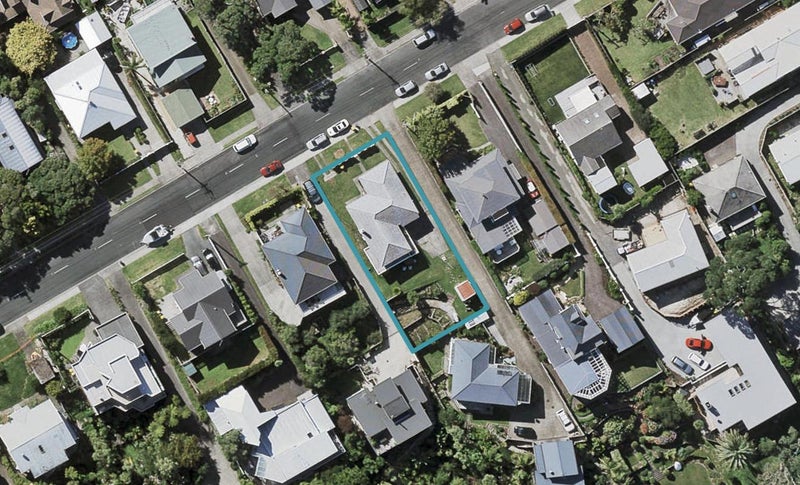107 Norwood Road, Bayswater, Auckland - Carousel 1