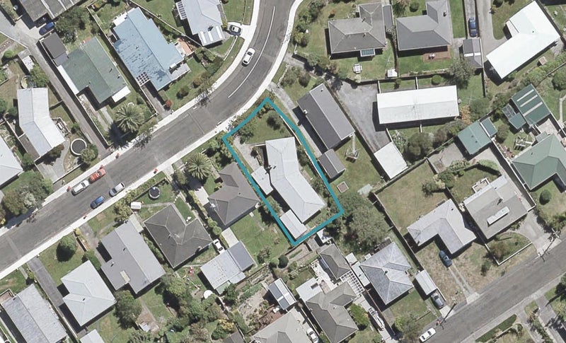 14 Ruru Crescent, Heretaunga, Upper Hutt - Carousel 1