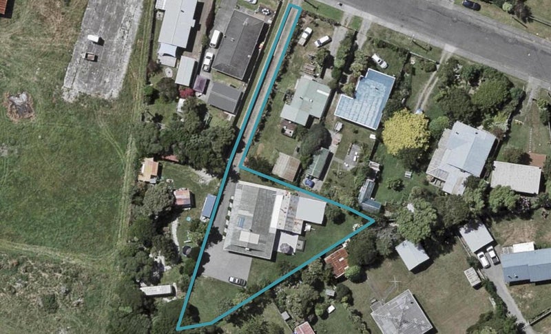 31 Kiharoa Street, Otaki Beach, Otaki - Carousel 1