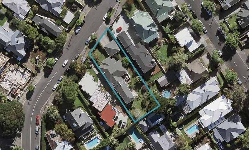 56 Clonbern Road, Remuera, Auckland - Carousel 1