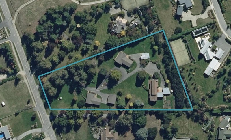 265 Beacon Point Road, Wanaka - Carousel 1