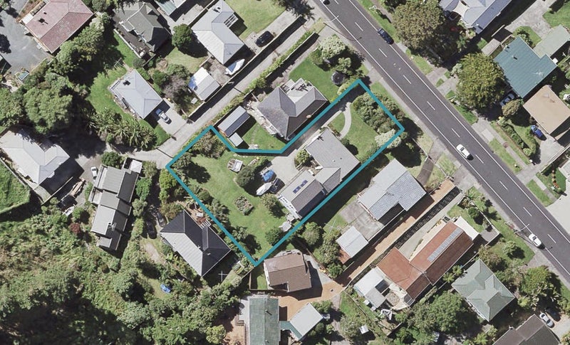 33 Vincent Street, Howick, Auckland - Carousel 1