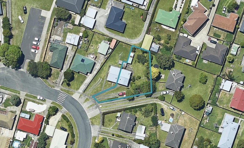 53 Henderson Crescent, Parkvale, Tauranga - Carousel 1