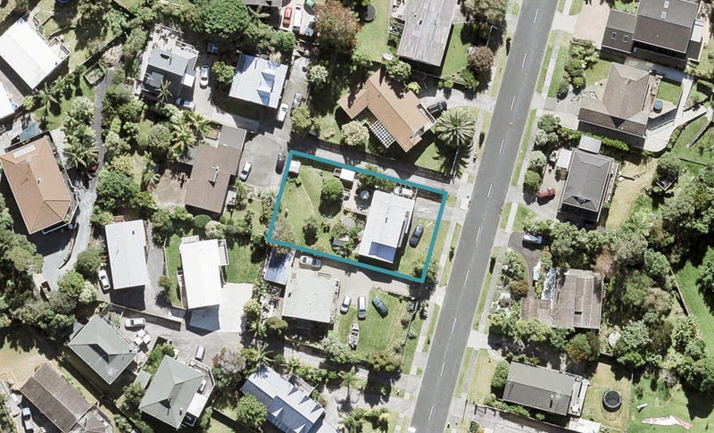 31 Polkinghorne Drive, Manly, Whangaparaoa - Carousel 1