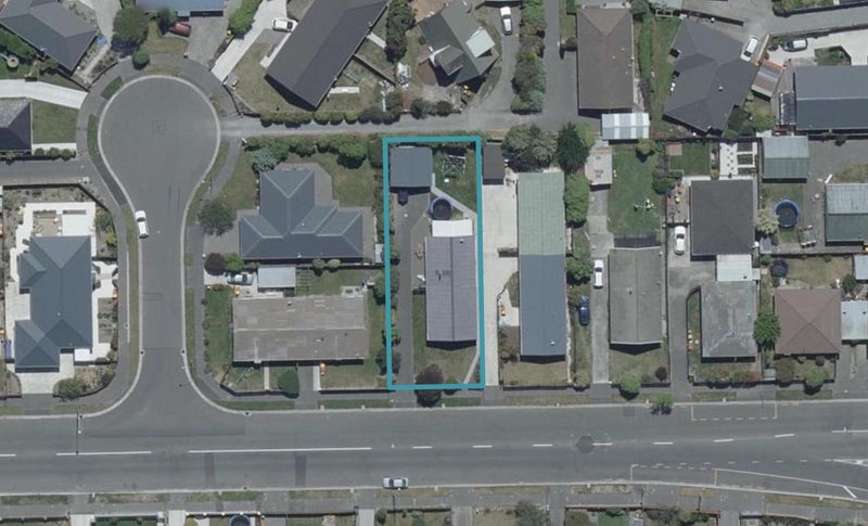 10 Queenspark Drive, Parklands, Christchurch - Carousel 1